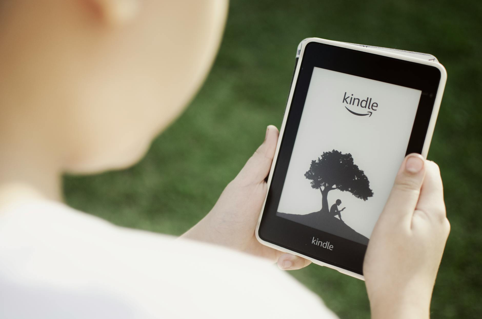電子書籍完全ガイド：メリット・デメリットからKindle、Koboなど主要サービス比較まで